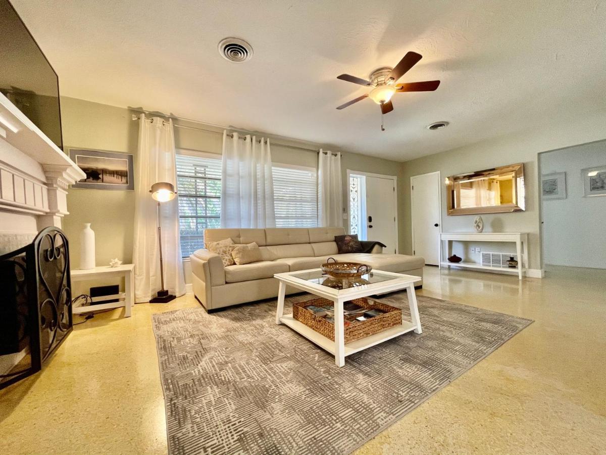Vila Rowena House 2Bd Den 2Bth Heated Pool Near Siesta Key Sarasota Exteriér fotografie