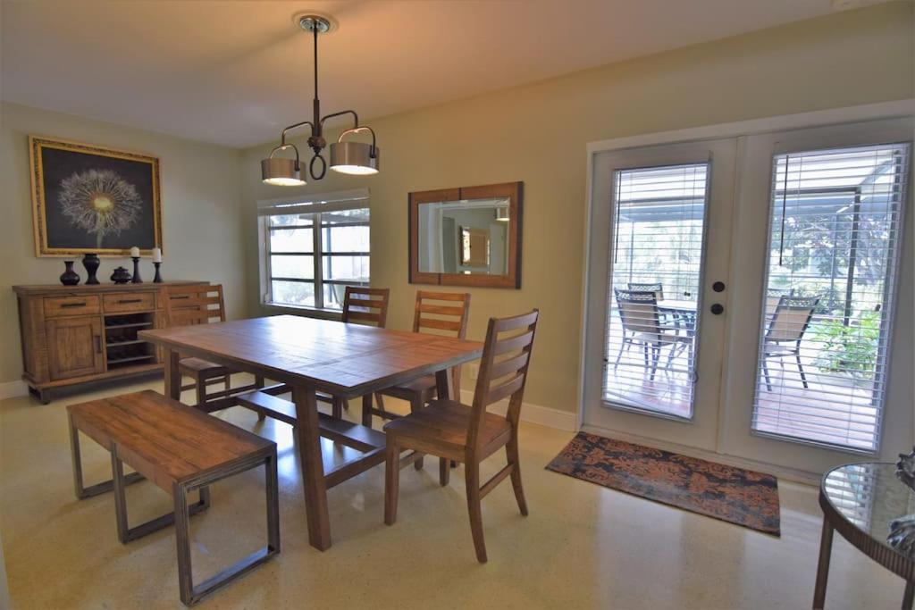 Vila Rowena House 2Bd Den 2Bth Heated Pool Near Siesta Key Sarasota Exteriér fotografie
