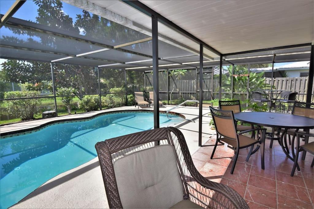 Vila Rowena House 2Bd Den 2Bth Heated Pool Near Siesta Key Sarasota Exteriér fotografie