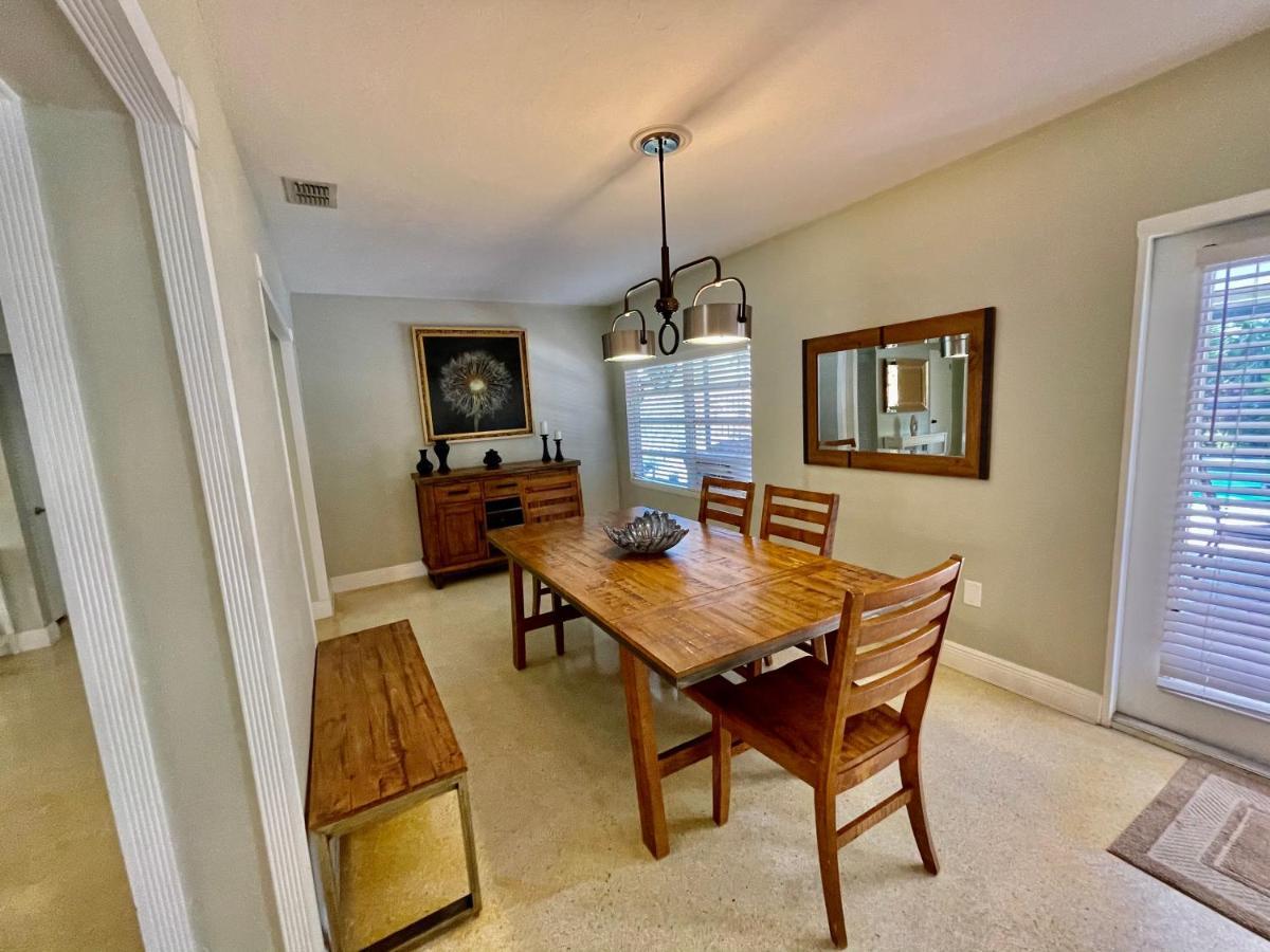 Vila Rowena House 2Bd Den 2Bth Heated Pool Near Siesta Key Sarasota Exteriér fotografie